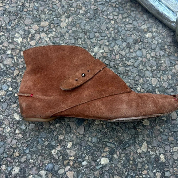 Donald J Pliner Tan Sport Suede Berle Casual Booties Size 9 - Picture 9 of 13